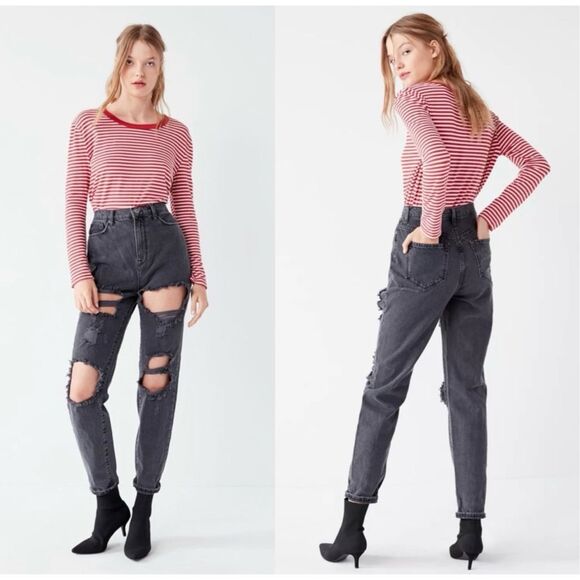 BDG Urban Outfitters Mom Jeans High Rise Distressed Ripped Gray Women’s Size 28 - Picture 1 of 14
